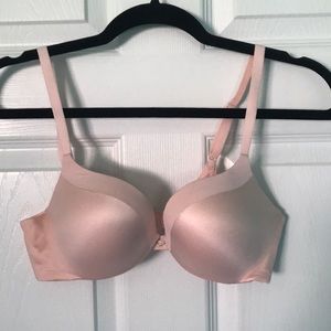 Victoria’s Secret Push-up Bra 34B